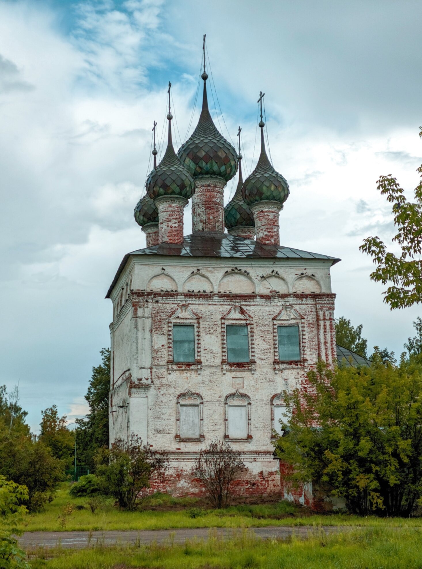 Церковь Троицы Живоначальной в селе Письцово