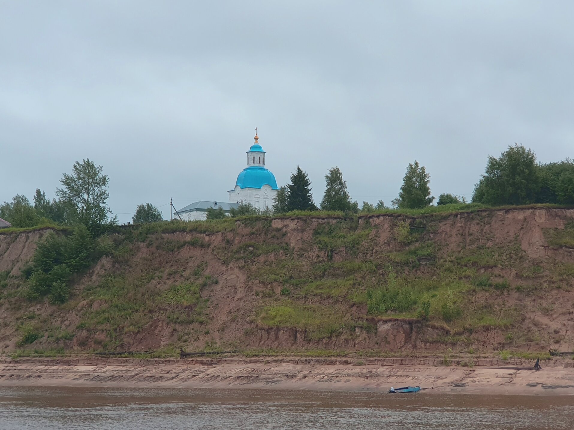 Церковь Вознесения Господня в селе Локти