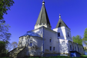 Храм иконы Божией Матери «Знамение» в селе Аннино