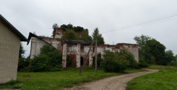 Преображенская церковь в селе Столпино