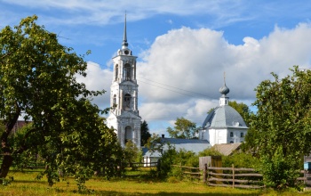 Церковь Воскресения Христова в селе Нежитино