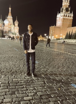 Ночной Храм Василия Блаженного: Величественный вид на Покровский собор и Спасскую башню