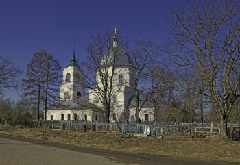 Храм Михаила Архангела в селе Михайловское
