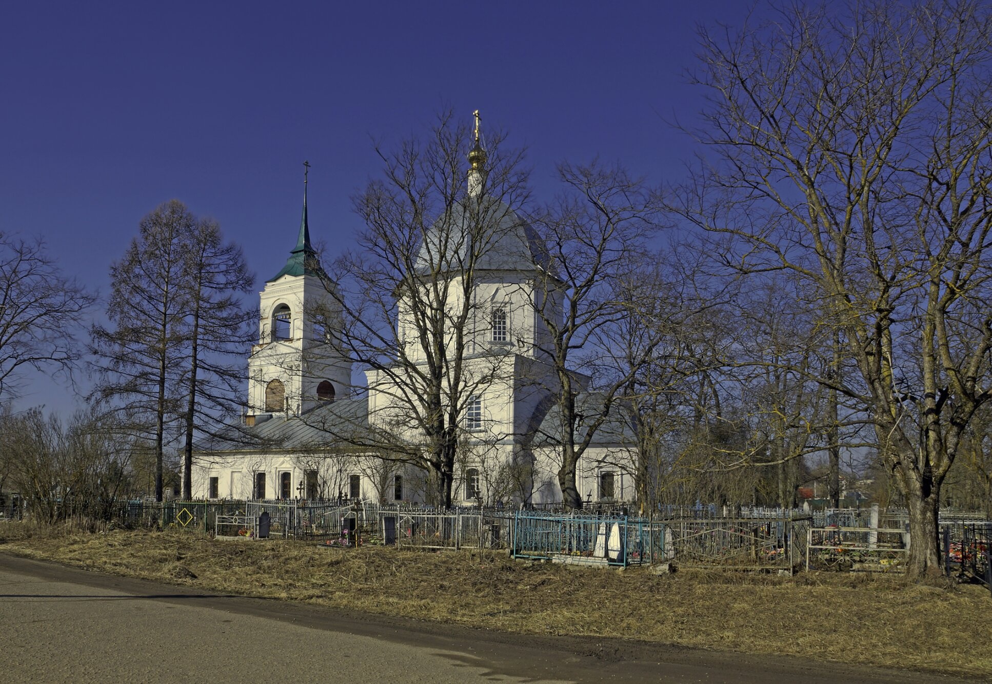 Храм Михаила Архангела в селе Михайловское