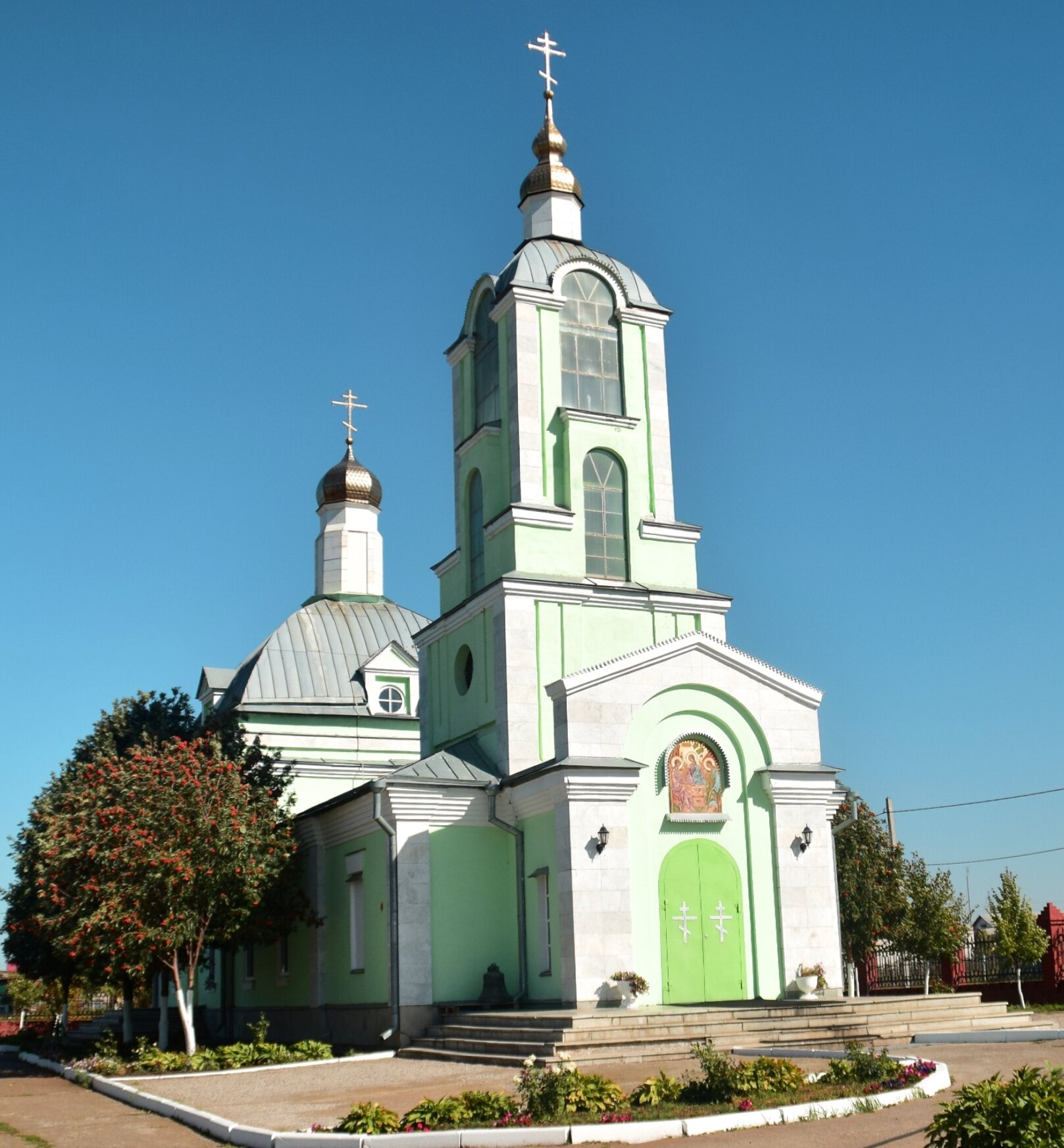 Собор Успения Пресвятой Богородицы в Старой Ладоге