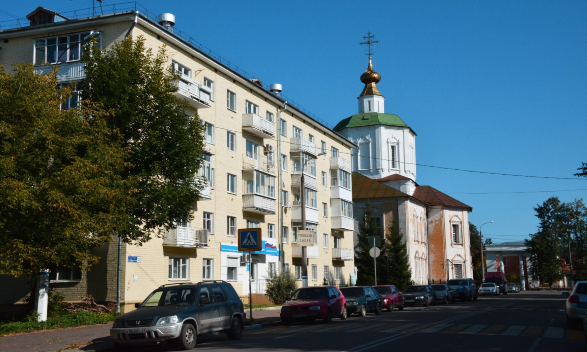 Успенский собор Отроч монастыря в Твери