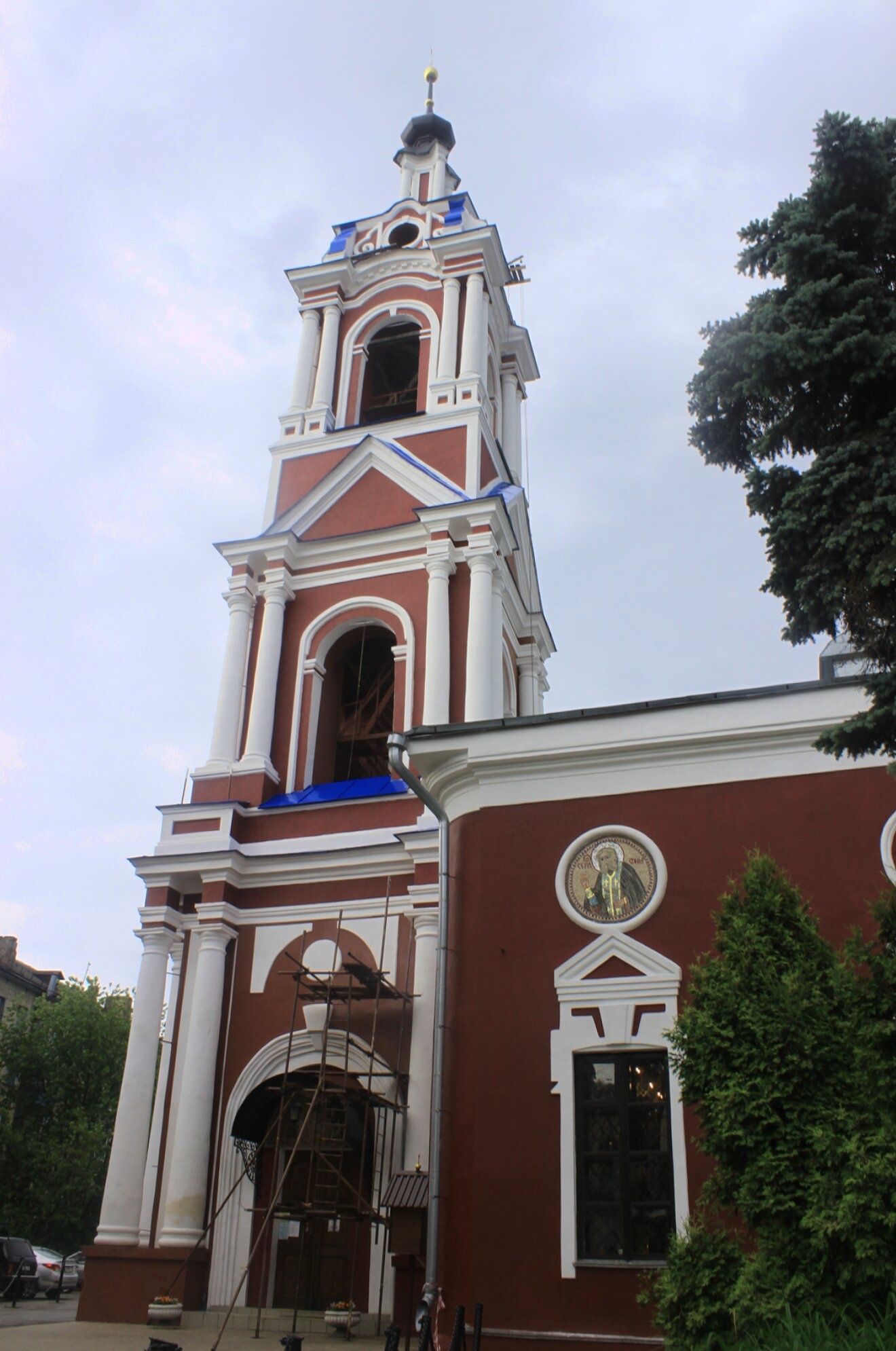 Храм Усекновения Главы Иоанна Предтечи в Калуге