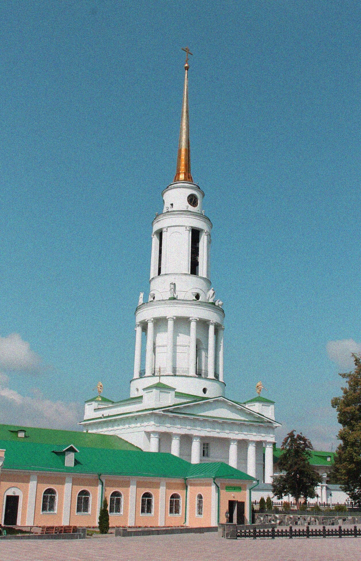 Церковь Святителя Николая Чудотворца в Задонске