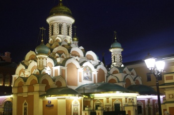 Казанский собор на Красной площади: ночная фотография