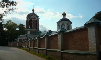 Храм Знамения Пресвятой Богородицы в Захарьино