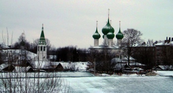 Собор Феодоровской иконы Божией Матери в Ярославле — зимний пейзаж