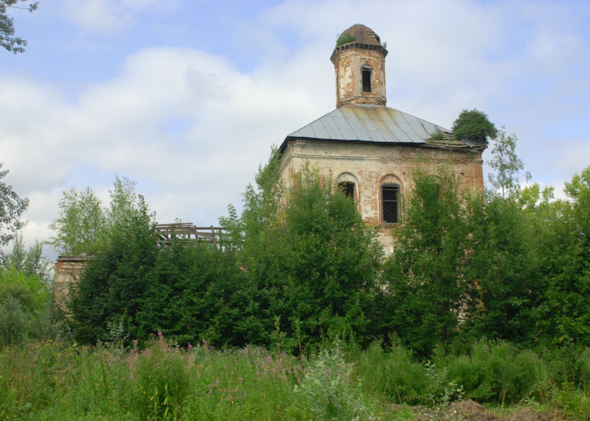 Введенская церковь в селе Павловка