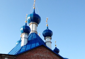 Купола Церкви Сретения Господня в селе Микшино