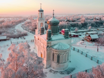 Церковь Илии Пророка в Варганах: зимний пейзаж