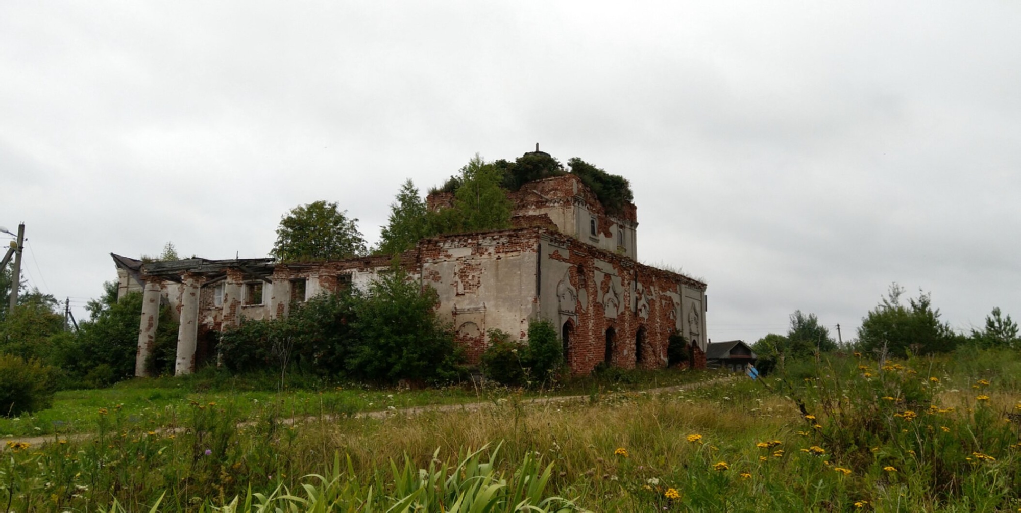 Церковь Преображения Господня в селе Столпино: история и современность