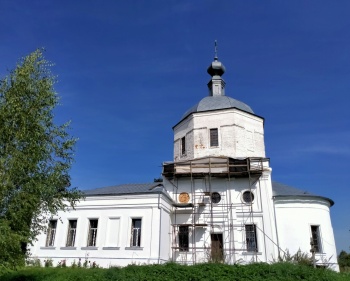Церковь Рождества Пресвятой Богородицы в селе Мишутино