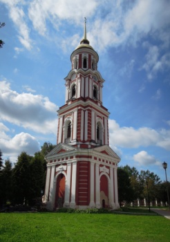 Колокольня Воскресенского собора в Старой Руссе