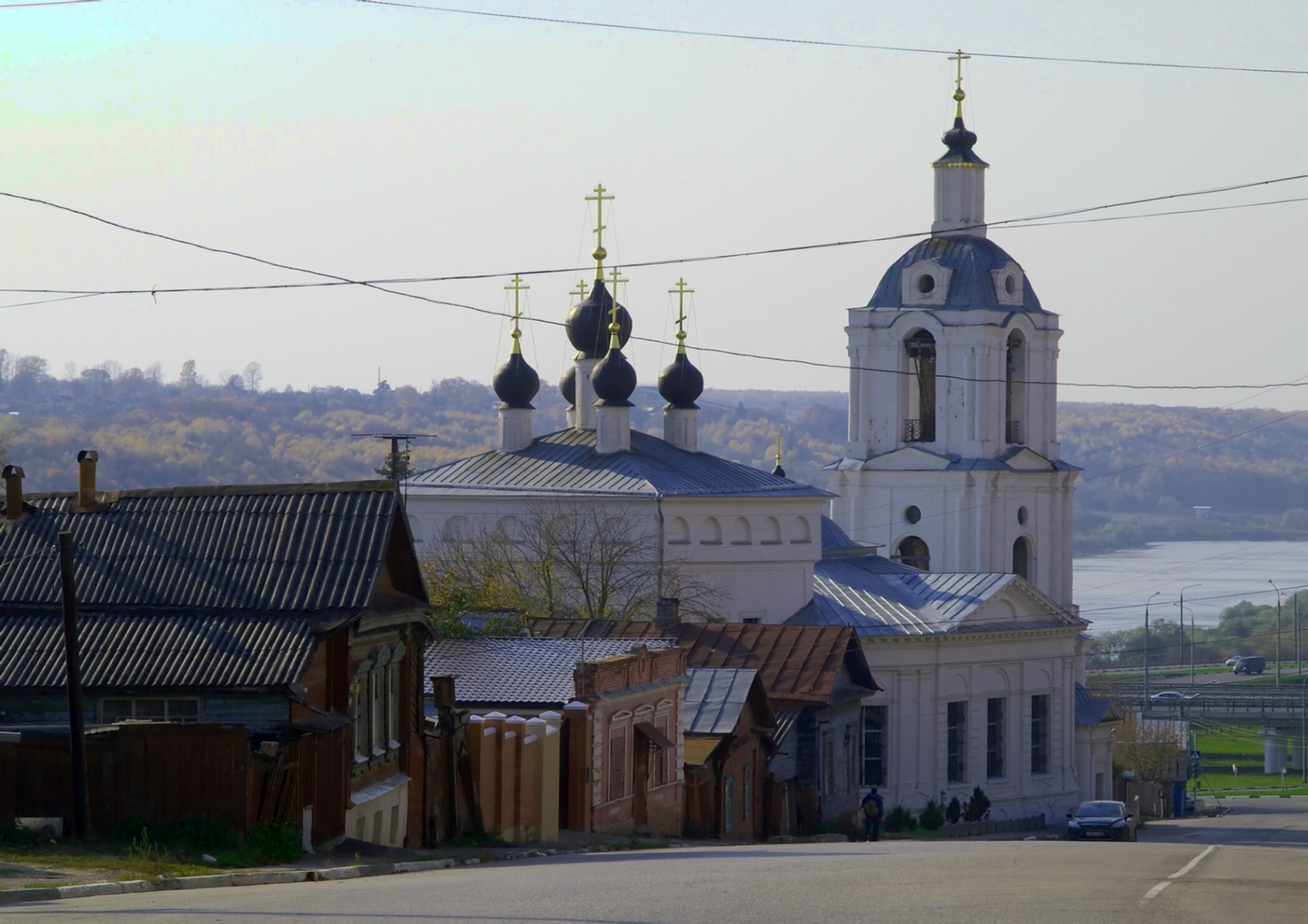Храм Спаса Преображения «за верхом» в Калуге
