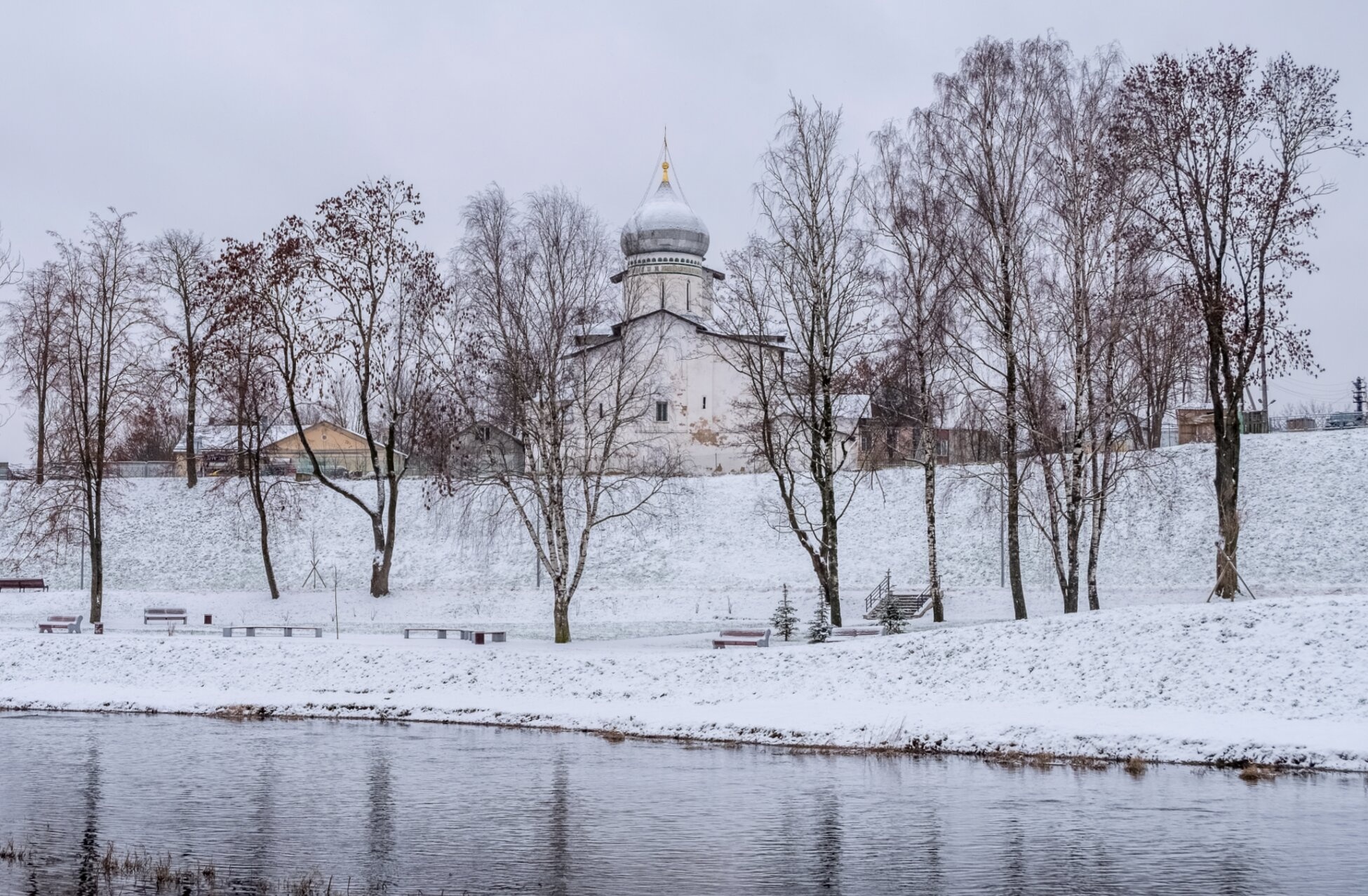 Храм Петра и Павла с Буя в Пскове зимой