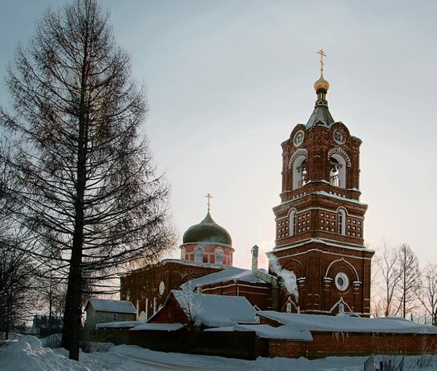 Храм Вознесения Господня в селе Речицы - зимняя фотография
