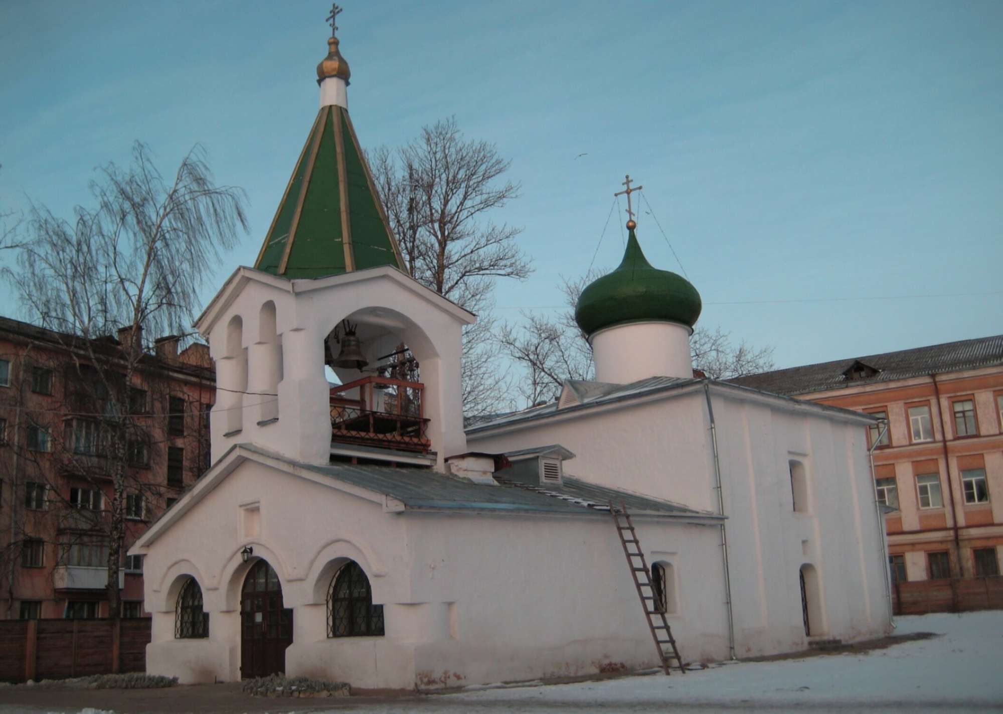 Церковь Преполовения Пятидесятницы в Пскове