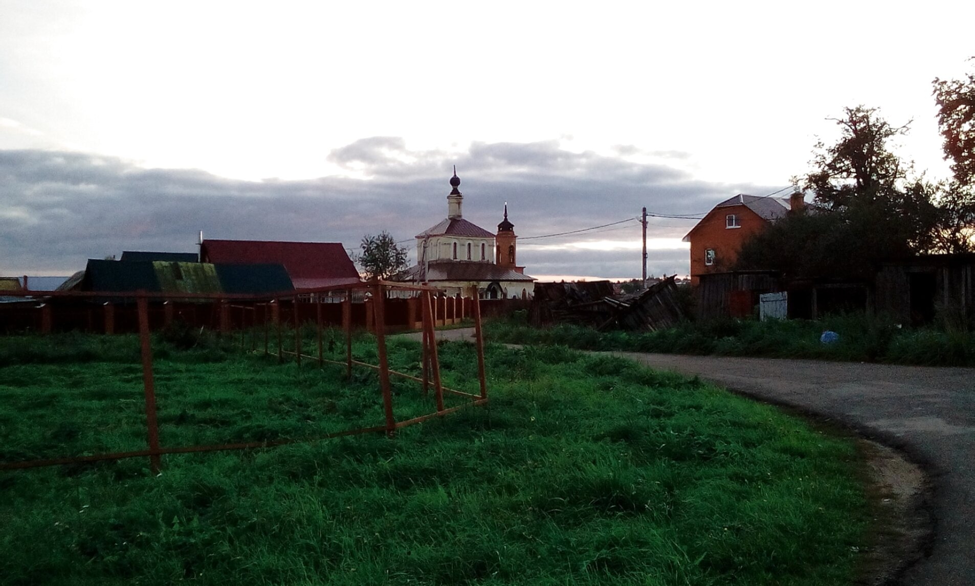 Храм Рождества Пресвятой Богородицы в селе Колюбакино