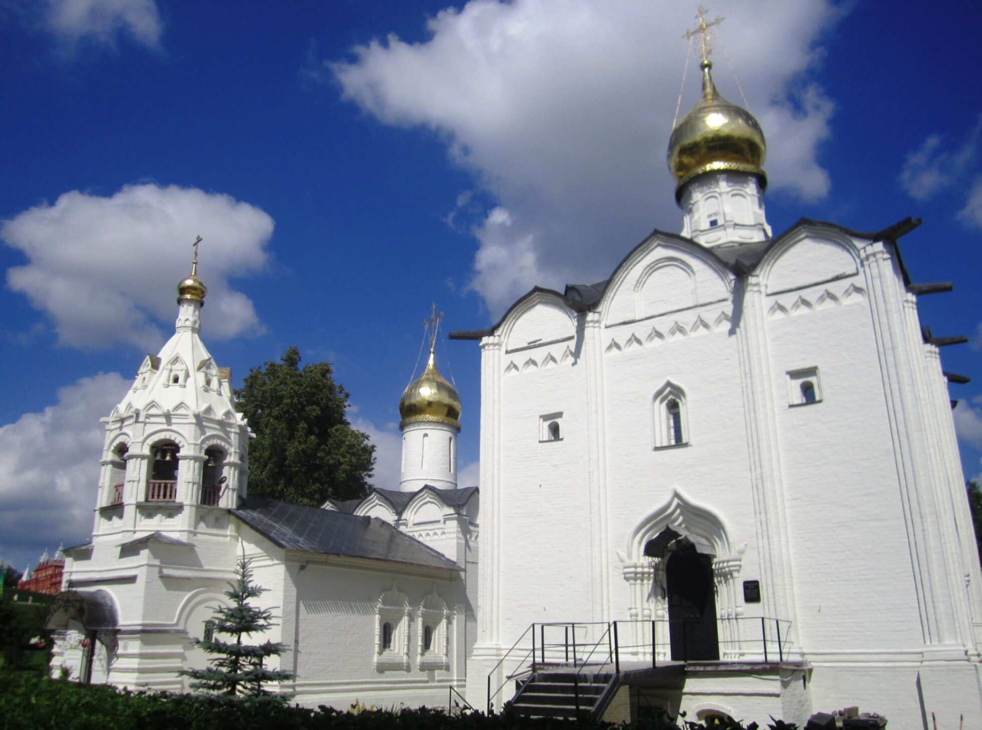 Церковь Тихвинской иконы Божией Матери (Титовское) в Сергиевом Посаде