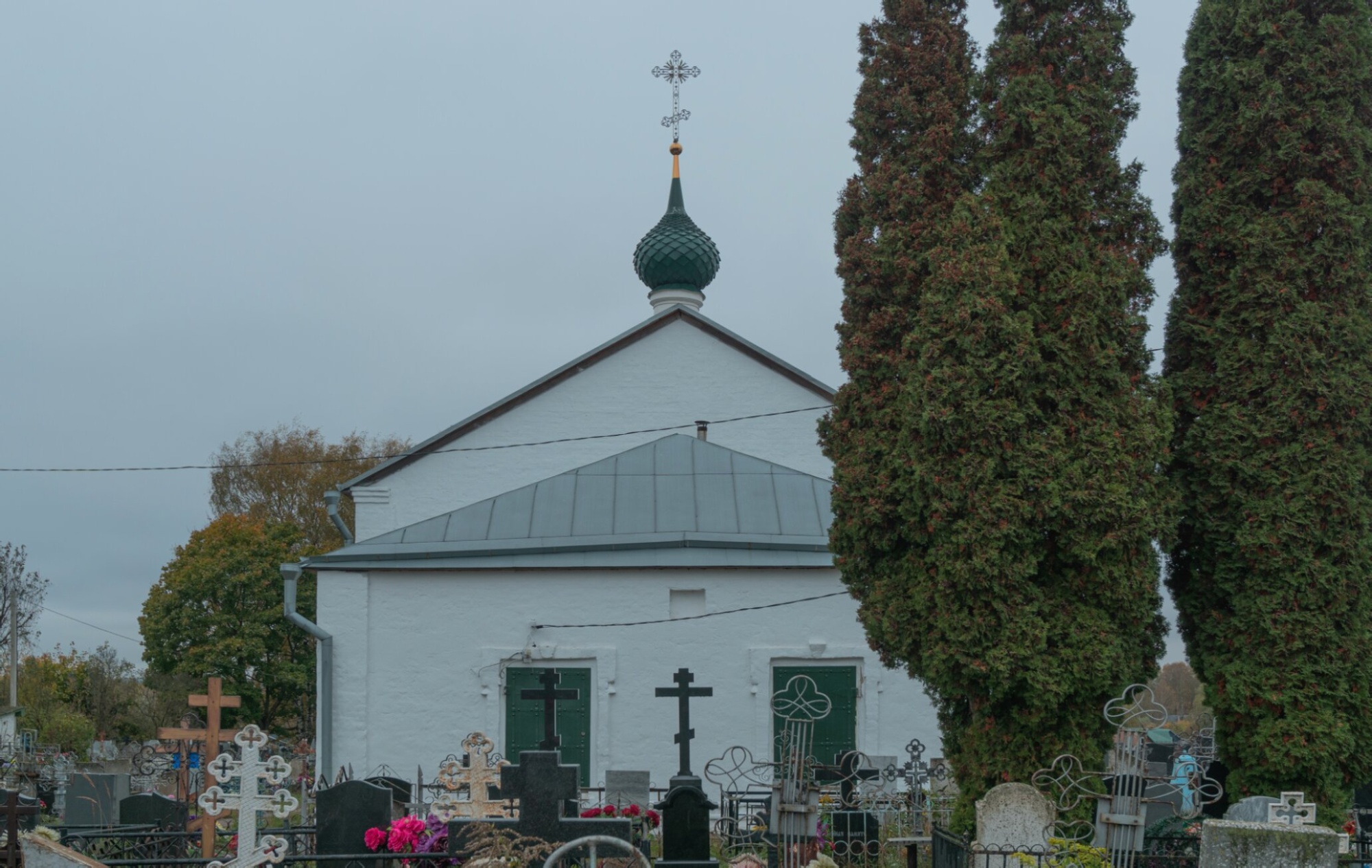 Церковь Троицы Живоначальной в селе Толгоболь