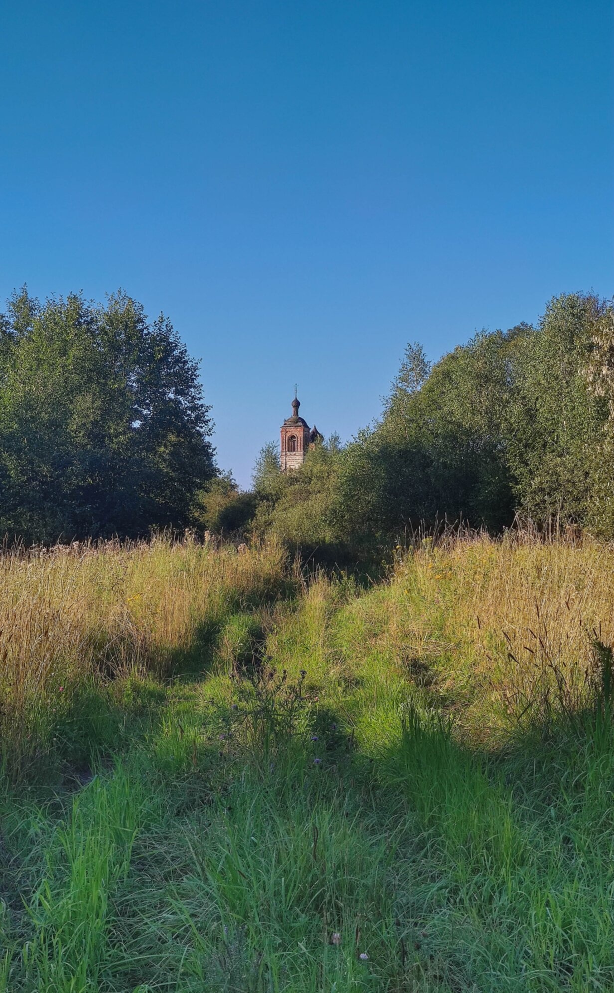 Церковь Рождества Христова в Комсомольске - архитектурная доминанта
