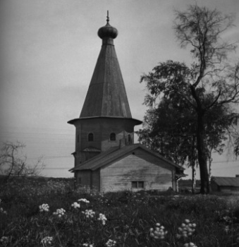 Церковь Александра Свирского в Космозере - деревянный храм-памятник