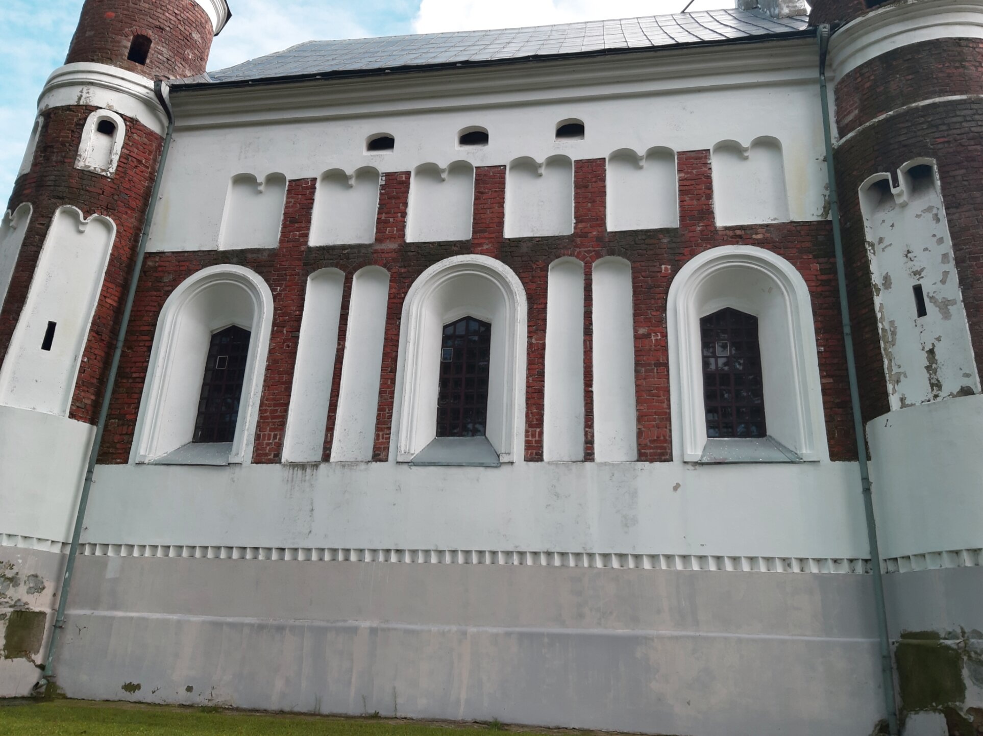Церковь Рождества Пресвятой Богородицы в Мурованке