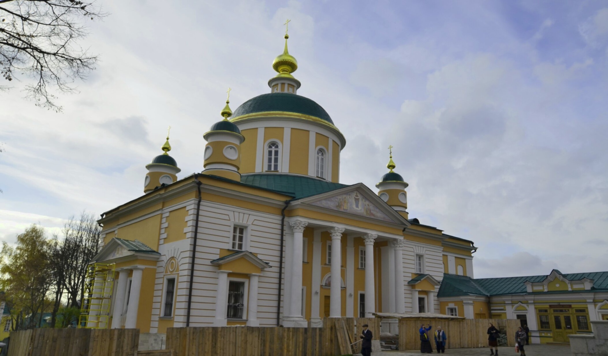 Покровский Хотьков ставропигиальный женский монастырь
