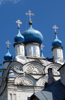 Храм Преображения Господня в Спас-Загорье