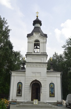 Храм во имя Всех Святых на Михайловском кладбище Екатеринбурга
