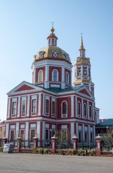 Спасский собор в городе Кирове: история и архитектура