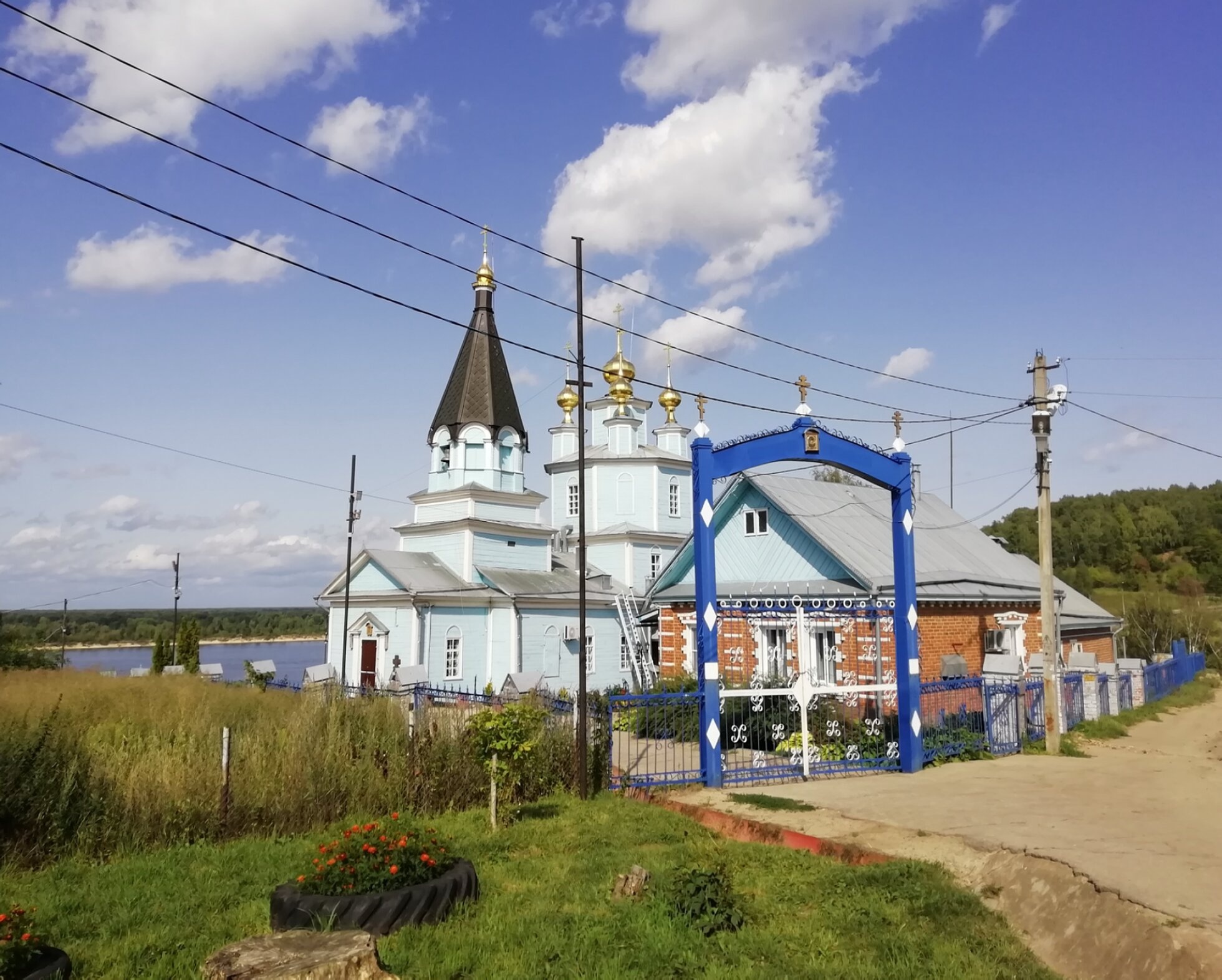 Храм Казанской иконы Божией Матери в селе Великий Враг
