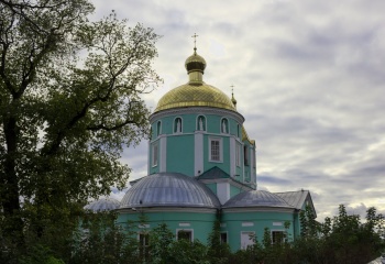 Свято-Троицкий храм в Стрелецкой слободе Старого Оскола