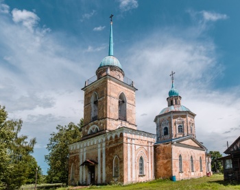 Церковь Успения Пресвятой Богородицы в селе Берново