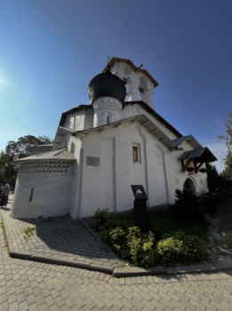 Храм Святителя Николы со Усохи в Пскове