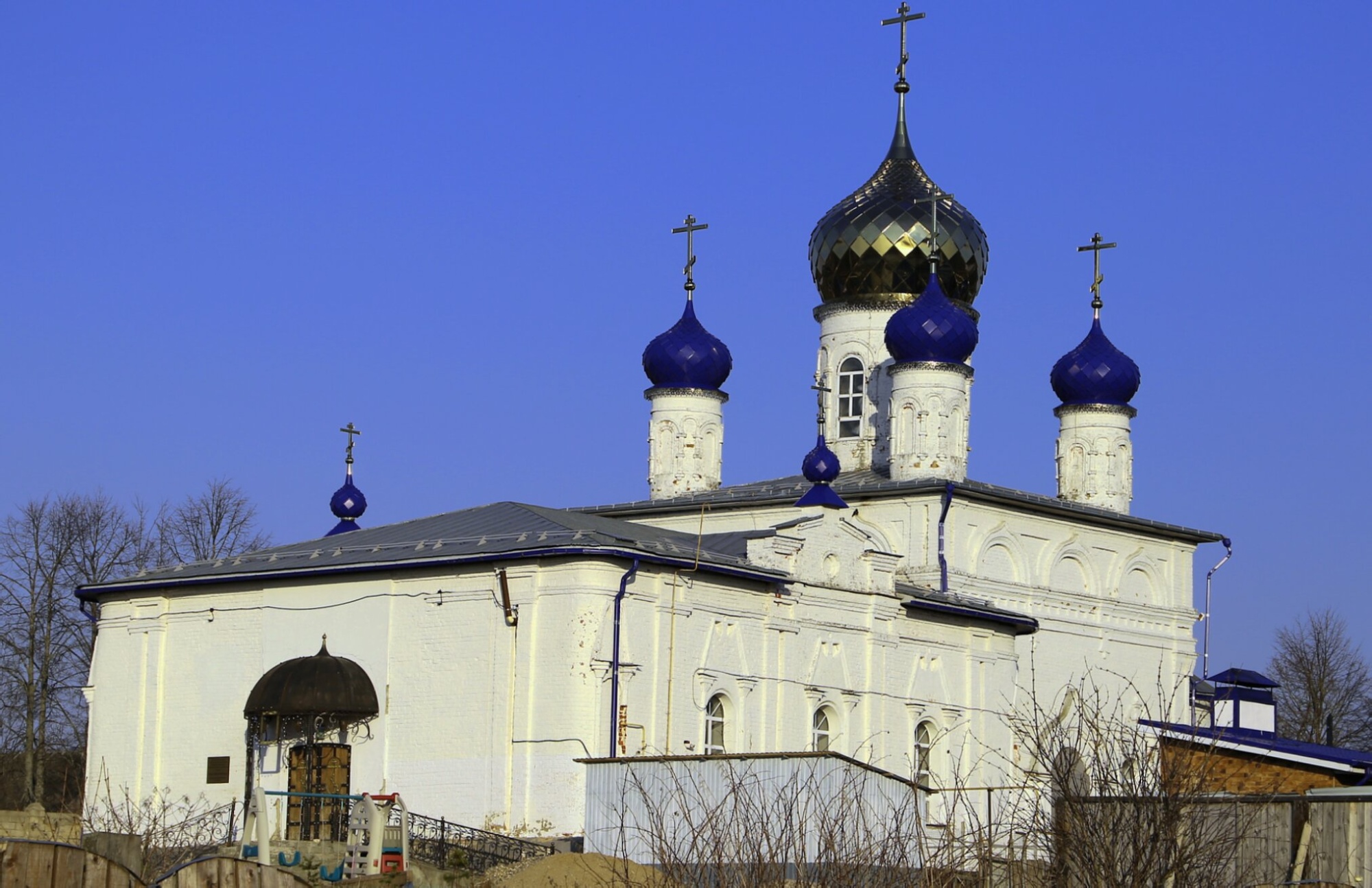 Церковь Успения Пресвятой Богородицы в селе Дуляпино