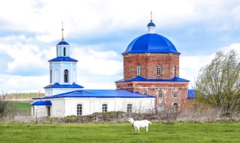 Храм Казанской иконы Божией Матери в селе Большие Извалы