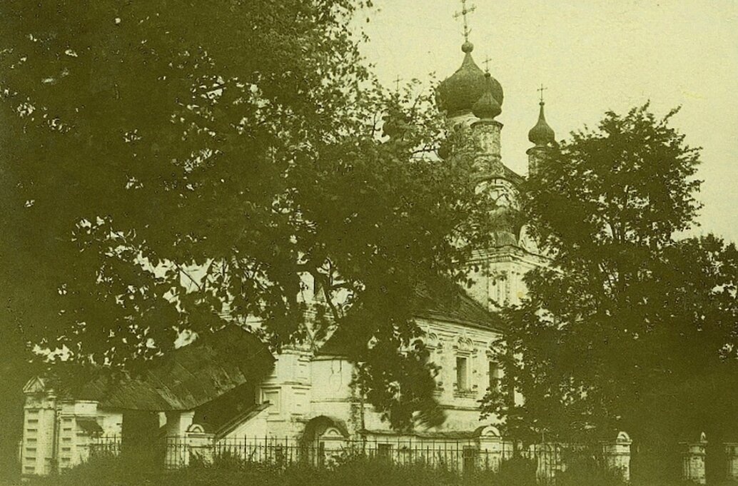 Храм Преображения Господня в селе Спас-Загорье