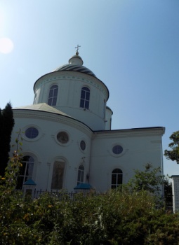Свято-Троицкий храм в городе Суджа