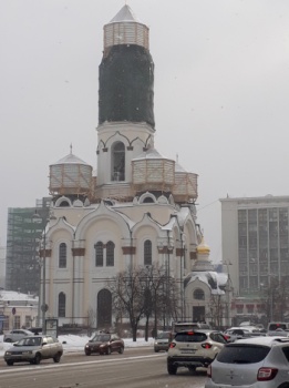Храм Большой Златоуст в Екатеринбурге: зимняя фотография