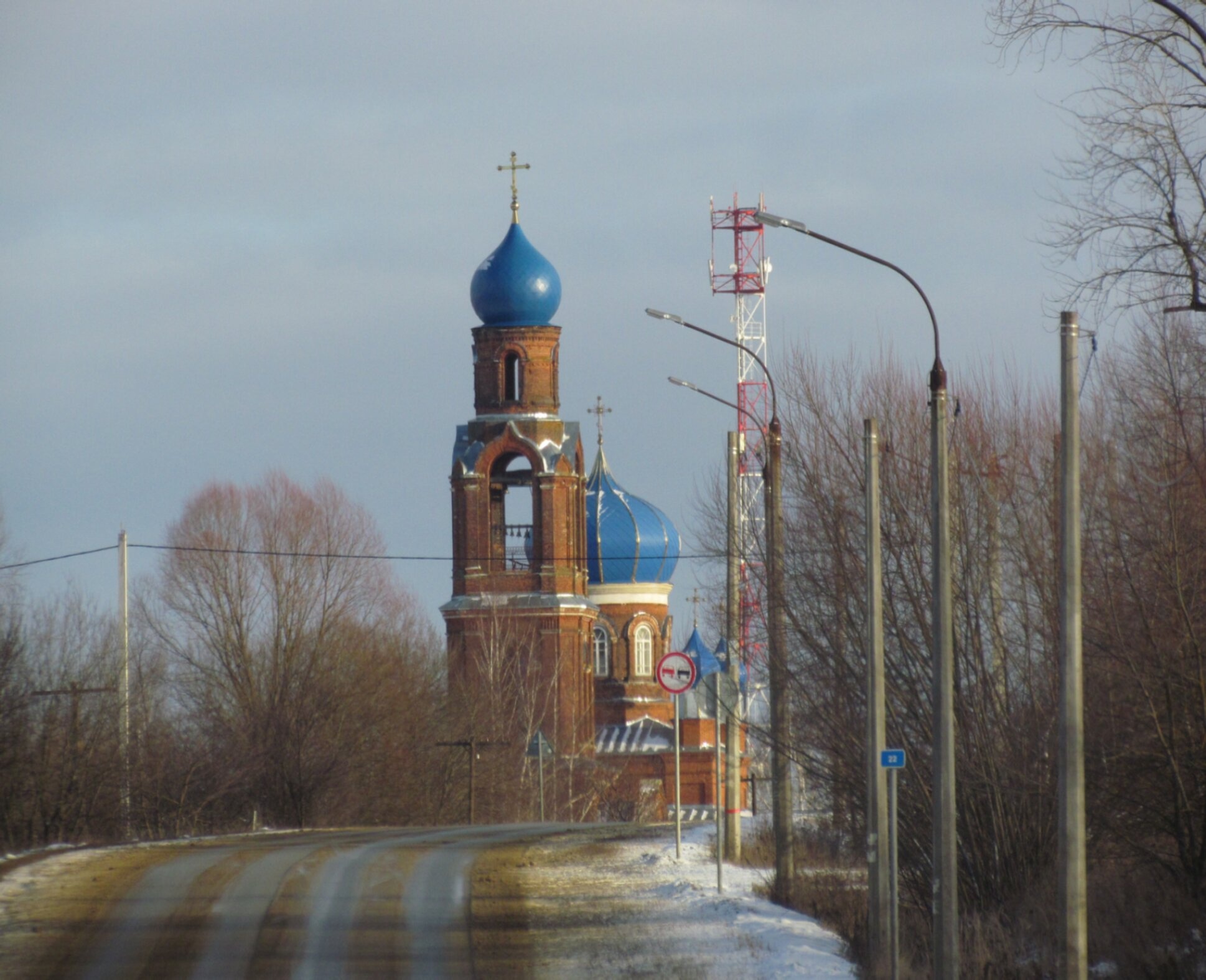 Храм Благовещения Пресвятой Богородицы в зимнем убранстве