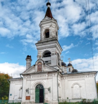 Храм Белая Троица в Твери