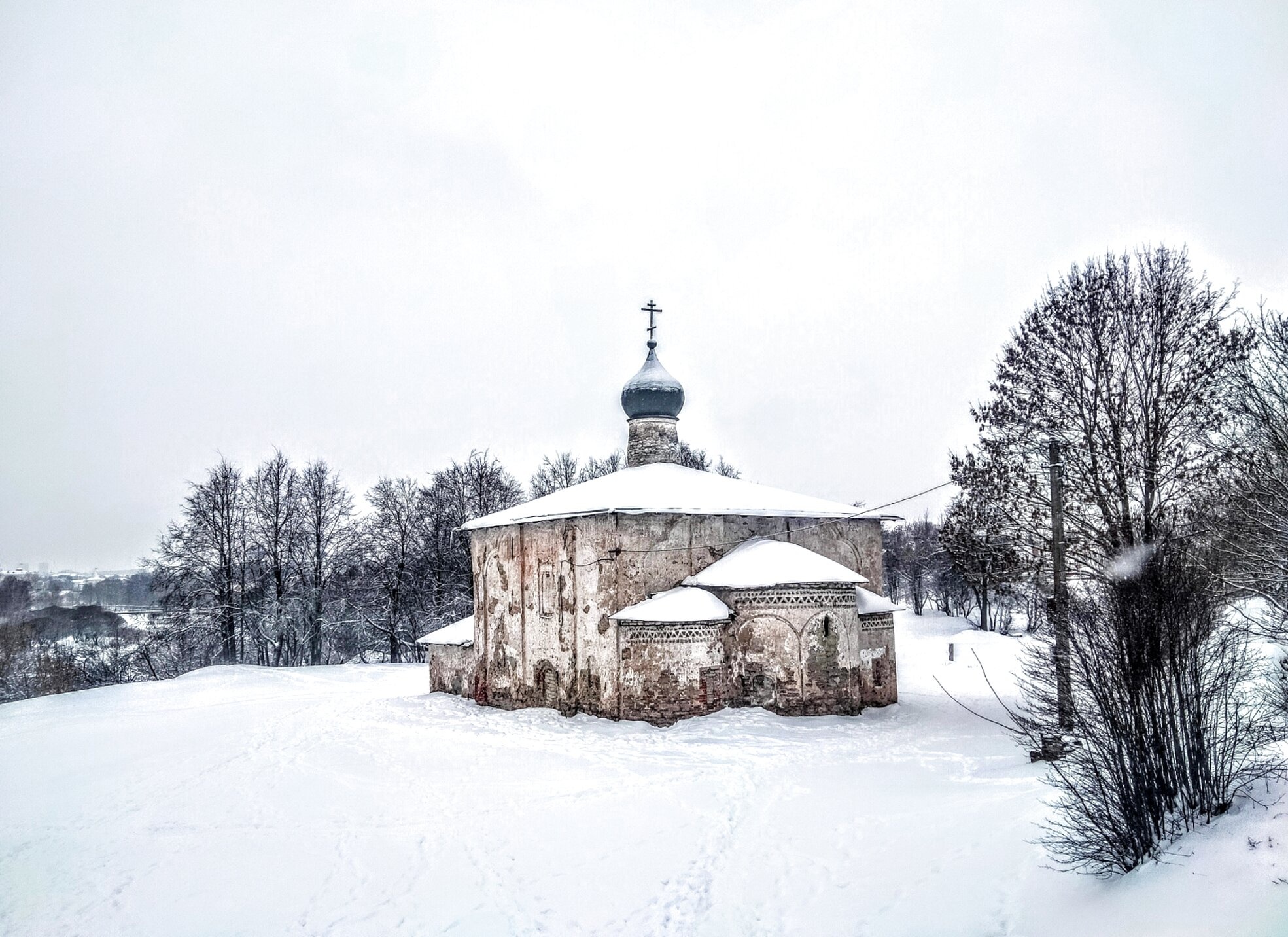 Храм Косьмы и Дамиана на Гремячей горе в Пскове