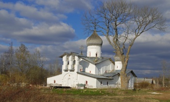 Троицкая церковь в деревне Доможирка