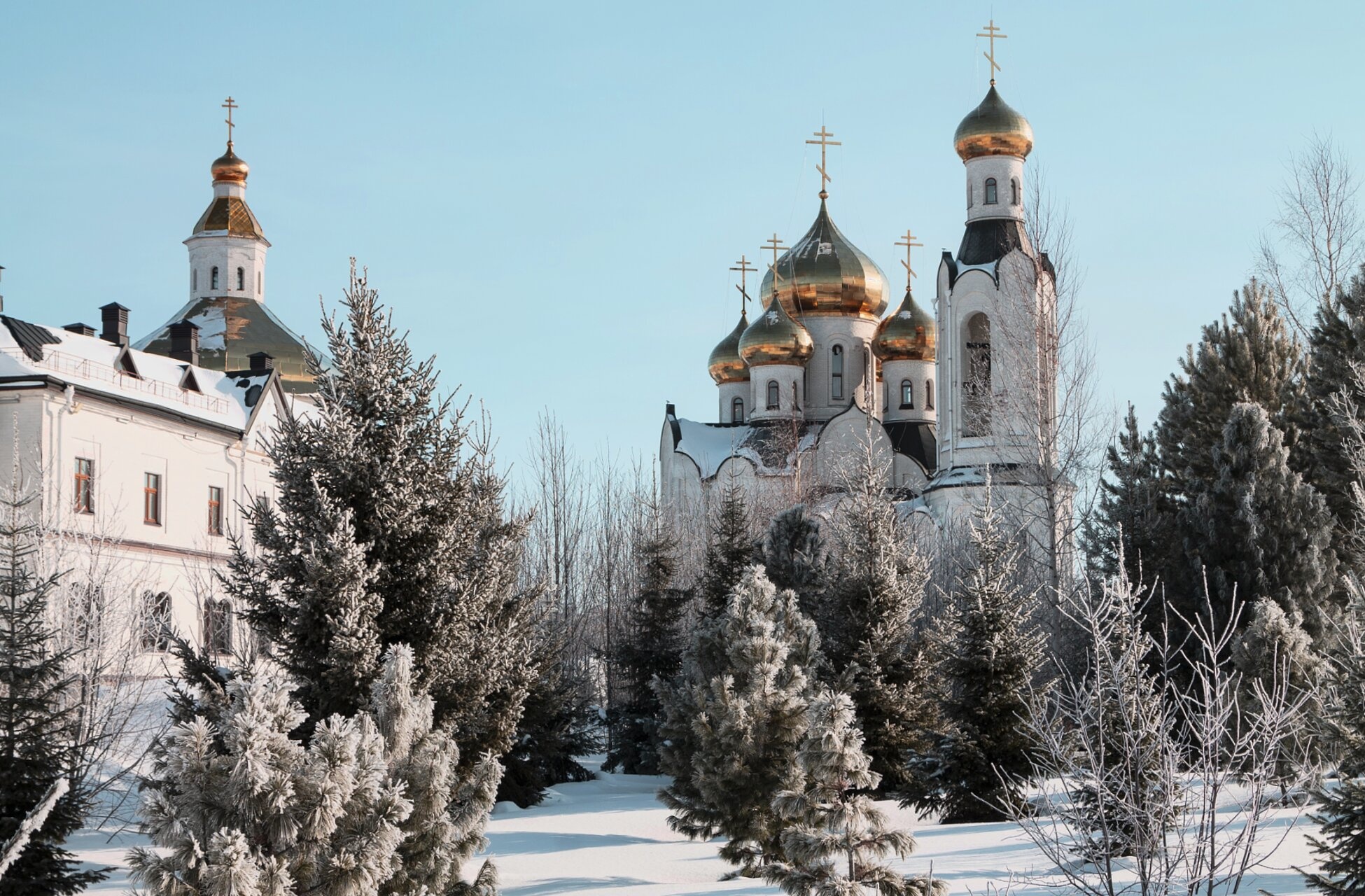 Храм Всех Святых в Нефтеюганске