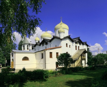 Церковь Апостола Филиппа и Николая Чудотворца в Великом Новгороде